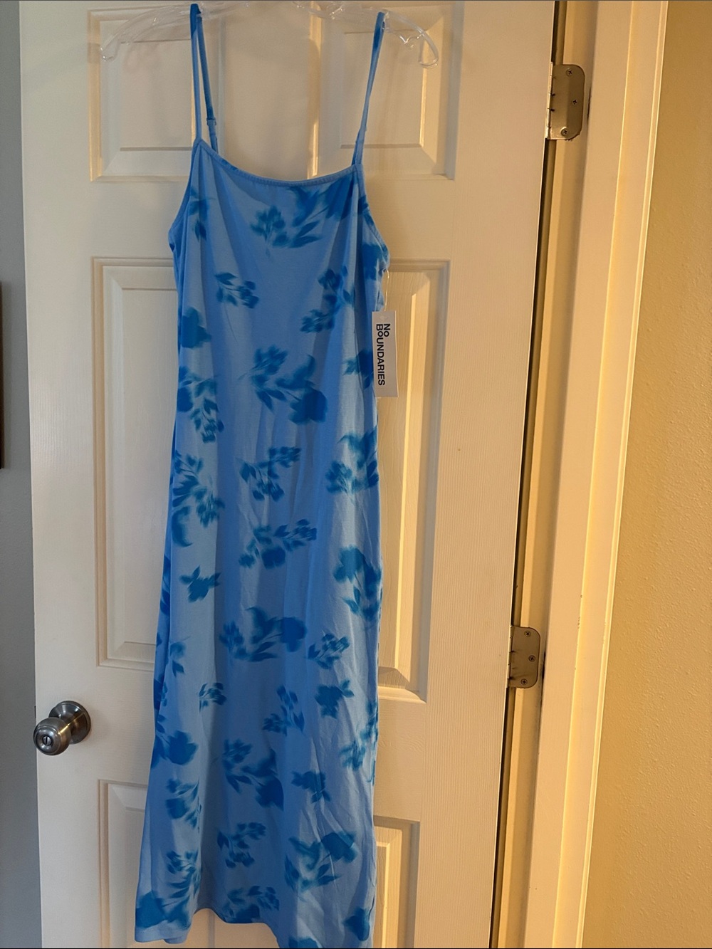 NWT No Boundaries Blue Floral Midi Dress